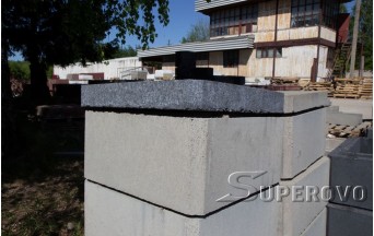 Крышка бетонная на заборы, цветная, 40х40х5, купить в Барановичах. Доставка в любую точку Беларуси